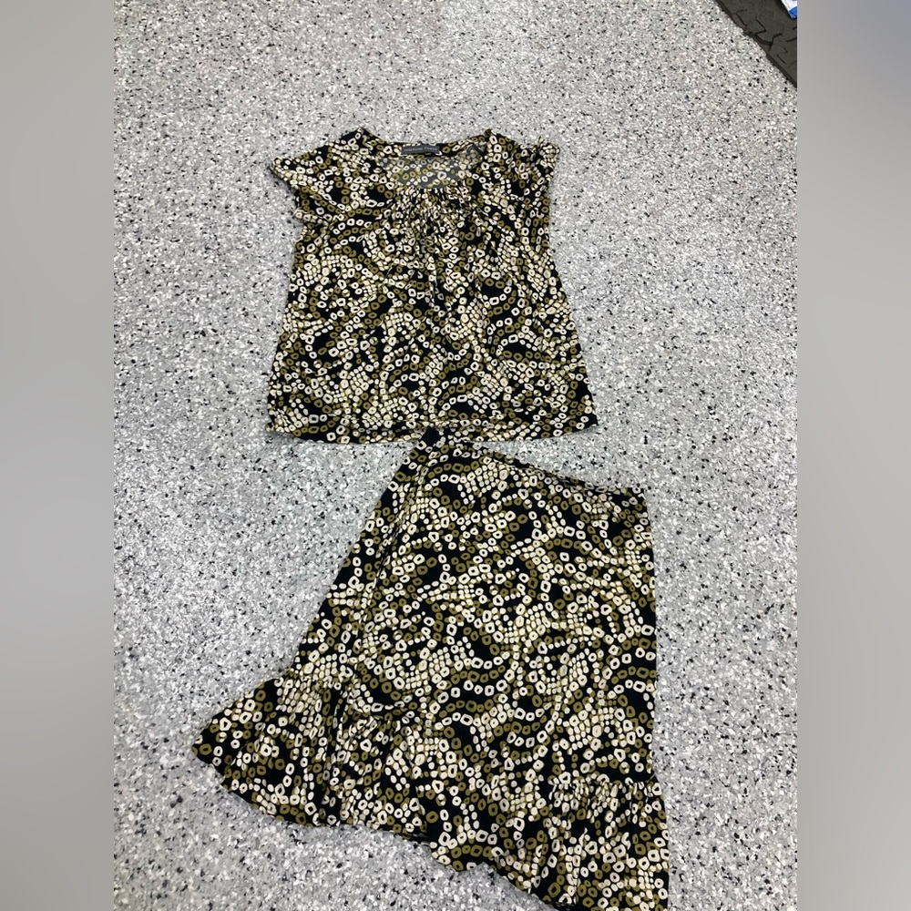 JOSEPHINE CHAUS skirt & top matching set size medium